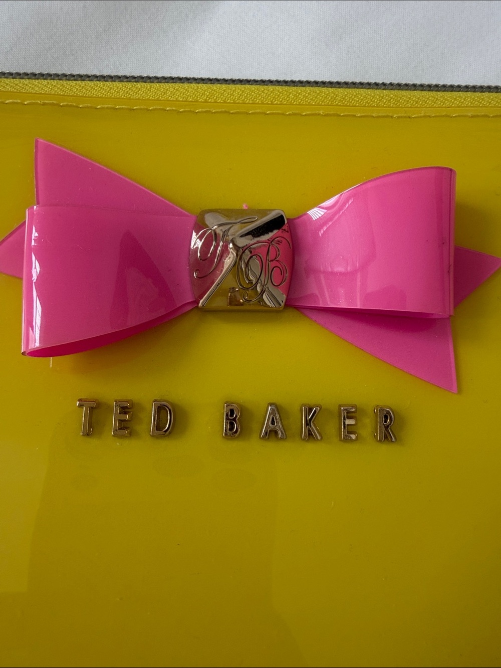 Ted Baker Yellow Patent Pouch with Pink Bow Detail - Picture 3 of 10